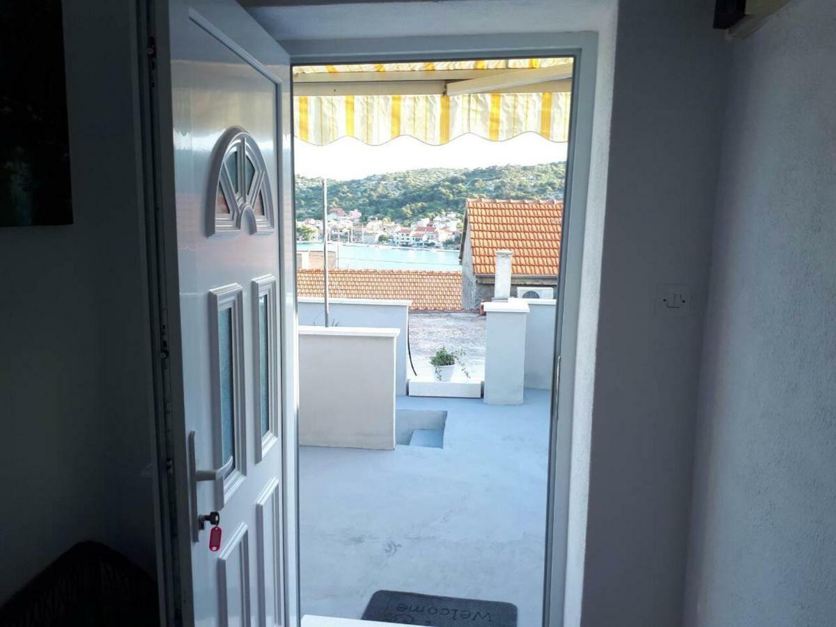 Apartman Andela Appartement Tisno Buitenkant foto